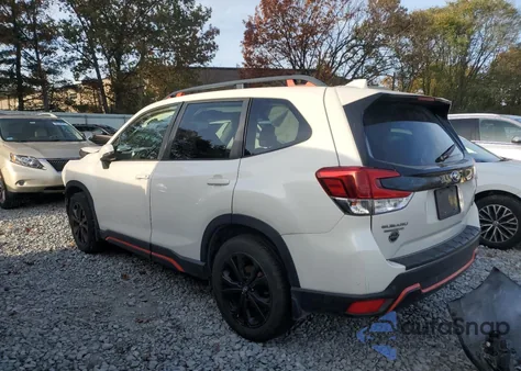 2021 Subaru Forester Sport z USA, uszkodzony, nr VIN JF2SKARCXMH402364
